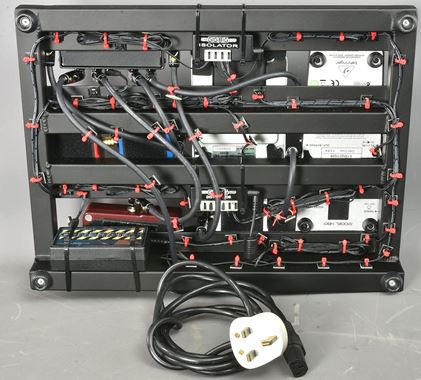 various-Pedaltrain with TC Zoom etc effects